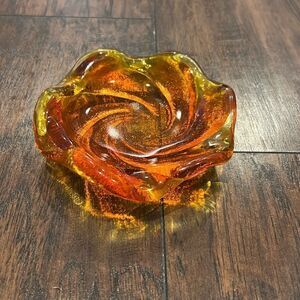 Vintage MCM Amberina Swirl Art Glass Ashtray Candy Trinket Dish